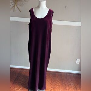 August Max Deep Burgundy Maxi Dress